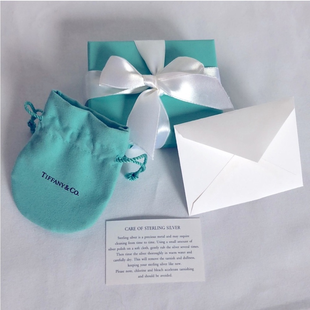 Tiffany & Co Gift box with ribbon & card envelope